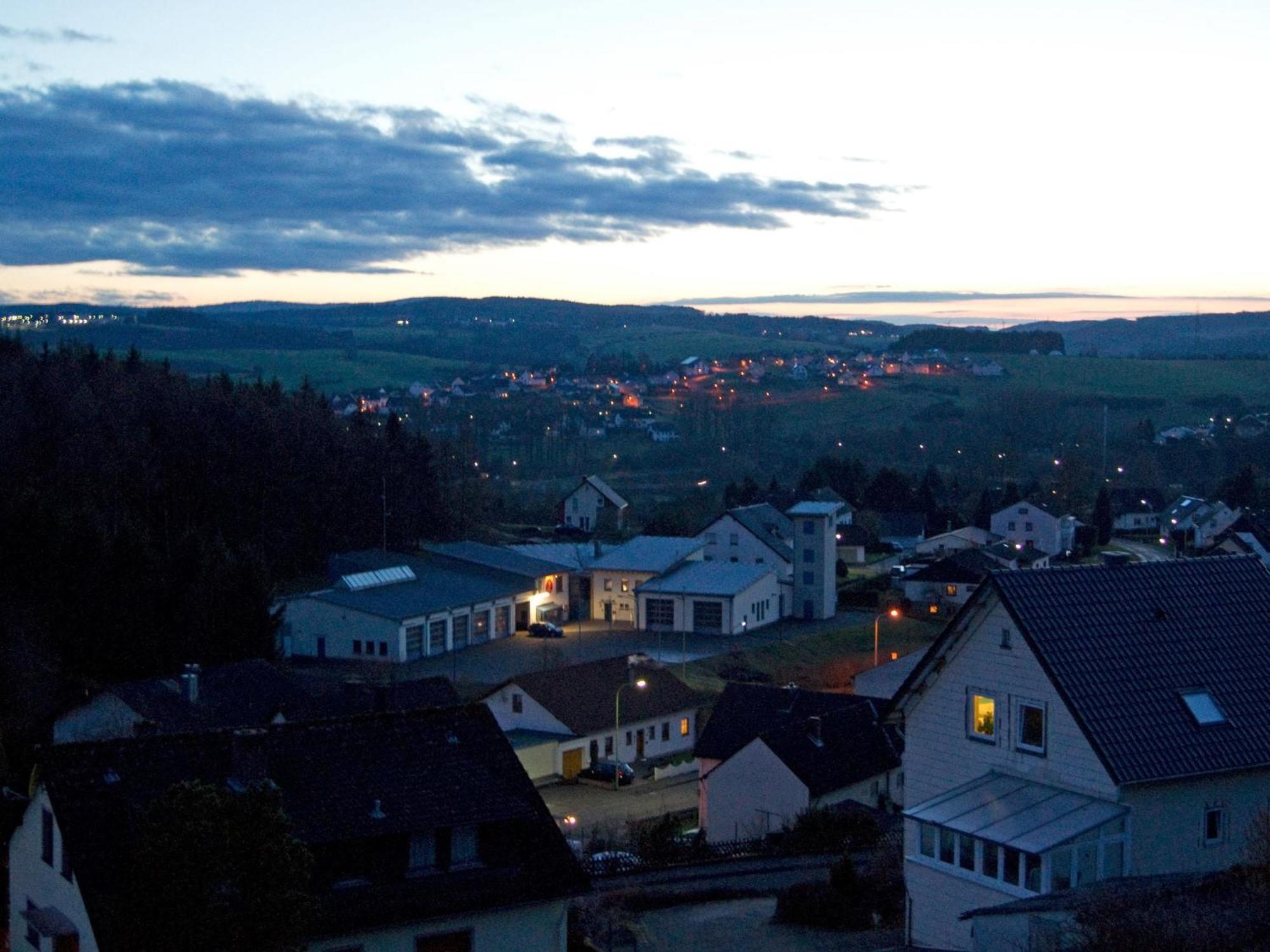 Delightful Villa In Gerolstein With Private Garden エクステリア 写真